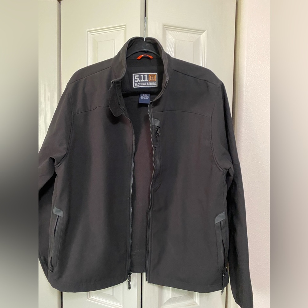 5.11 tactical series MEN'S TACTIX SOFTSHELL SHORT JACKET size L